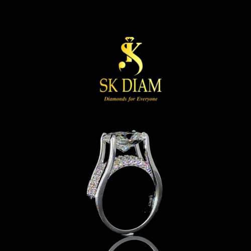 Oval Diamond Ring