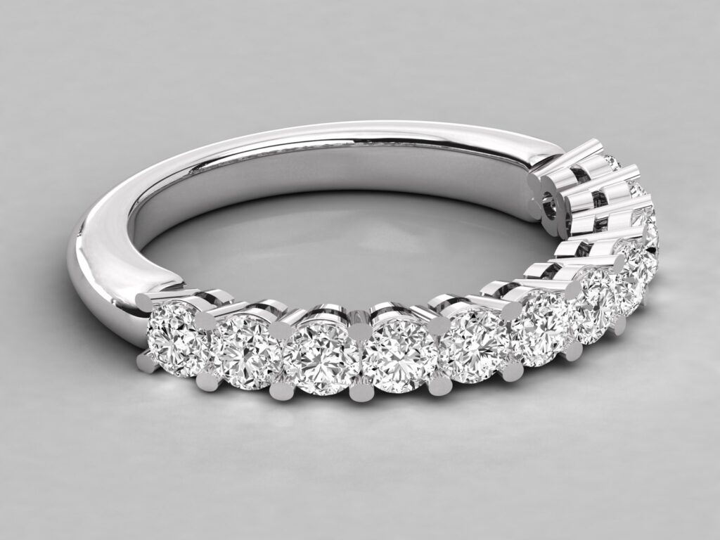 18Kt Gold Ring with 1.11 ct Lab-Grown Diamond