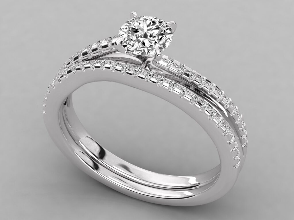 18 KT Gold Diamond Ring For Woman