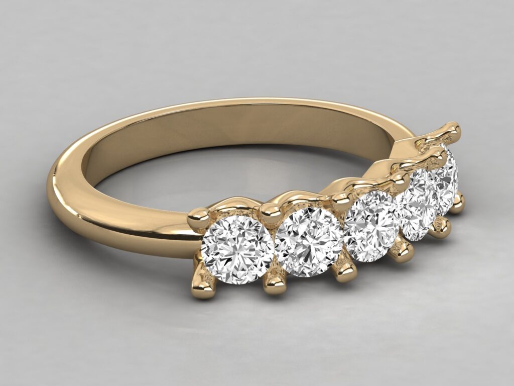 18 KT Gold Diamond Ring For Women