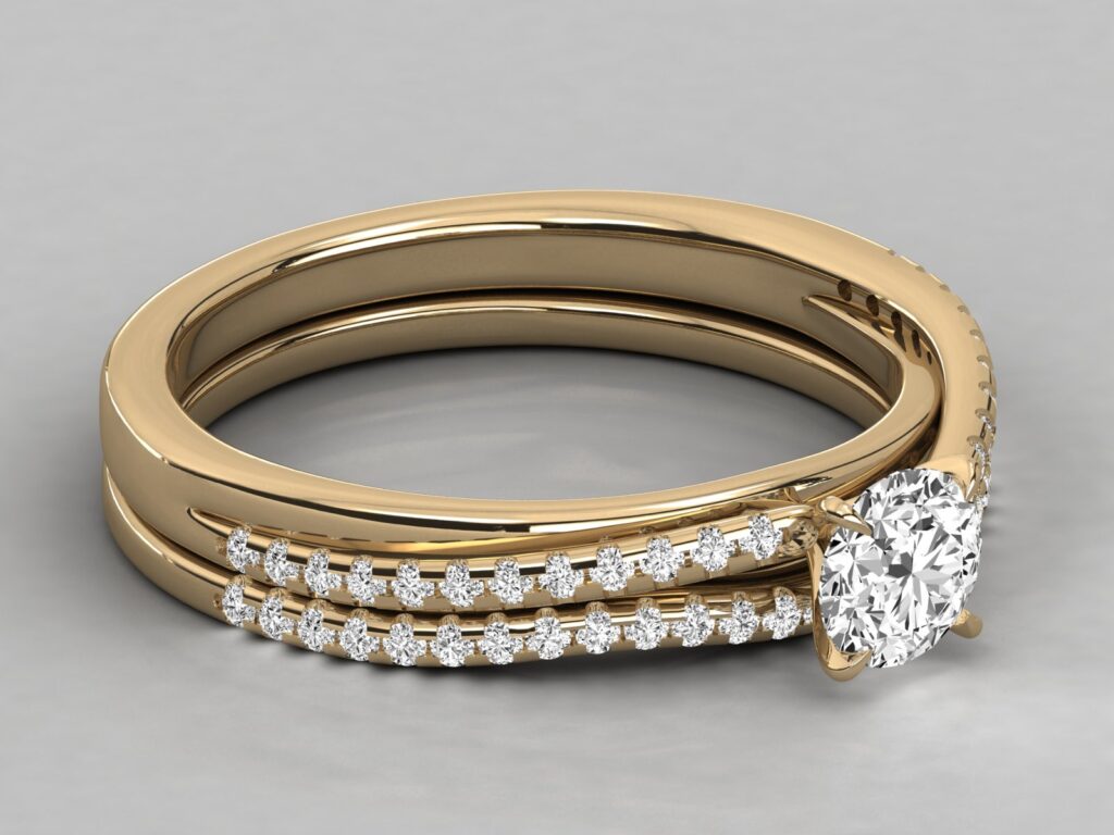 18 KT Gold Diamond Ring For Woman