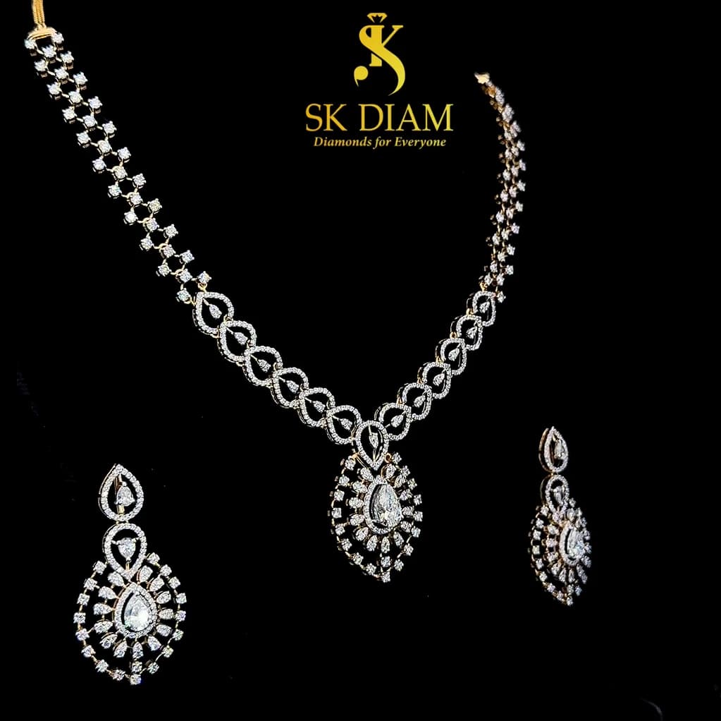 18kt gold Necklace for Women 18 kt gold