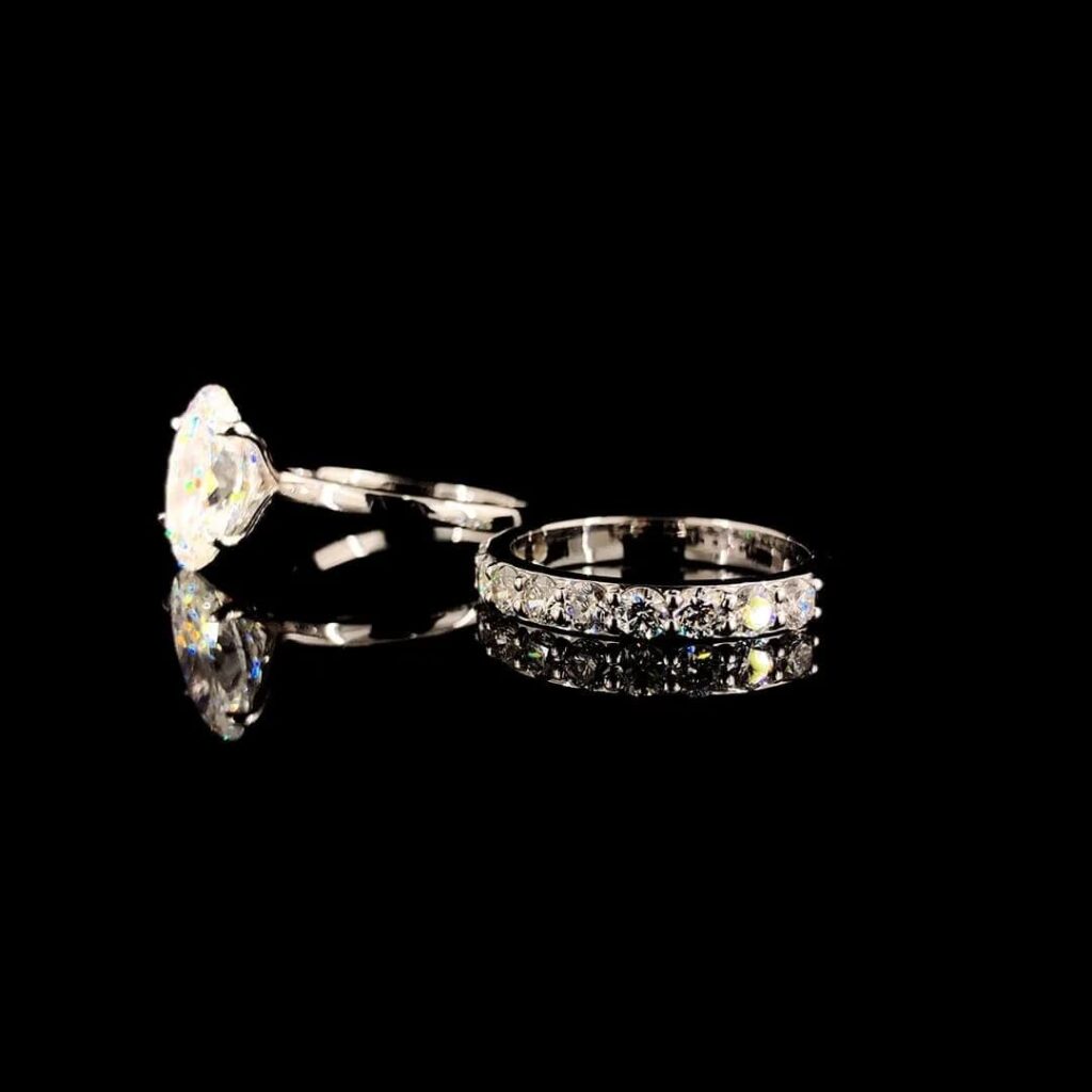 18KT GOLD